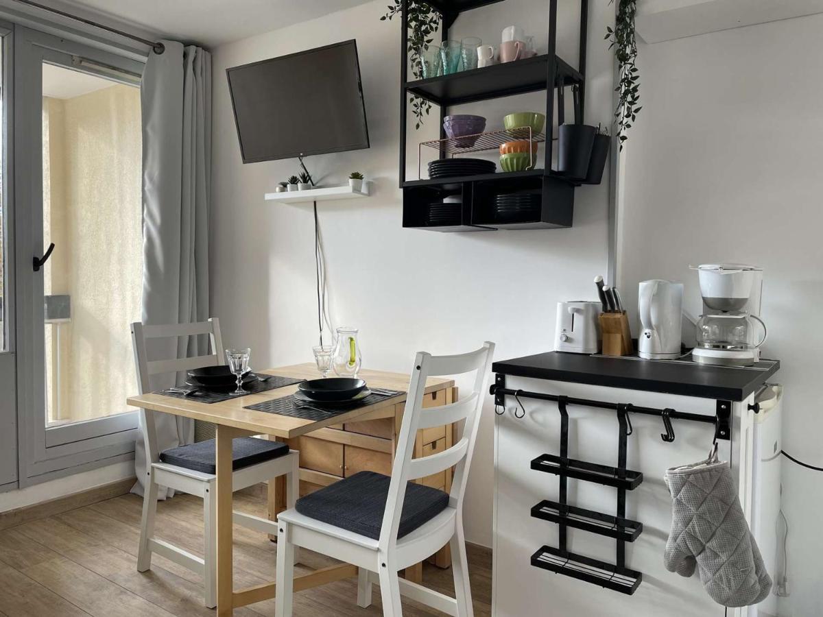 Studio Renove Au Pied Des Pistes, Balcon Ouest, 4 Couchages A Montgenevre - Fr-1-330D-129 Bagian luar foto