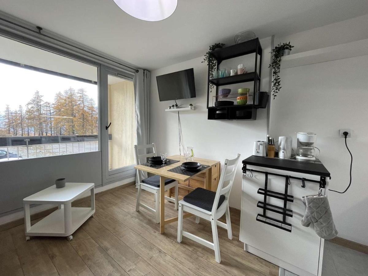 Studio Renove Au Pied Des Pistes, Balcon Ouest, 4 Couchages A Montgenevre - Fr-1-330D-129 Bagian luar foto